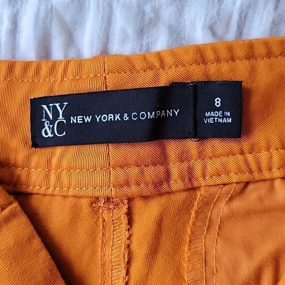 EUC NY&C SHORTS. SIZE 8. Burnt Orange Color - Picture 4 of 5